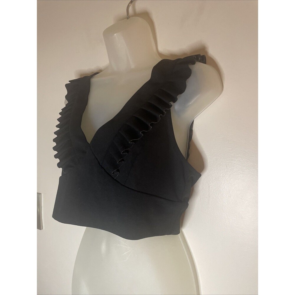 Women’s Black Ribbed Crop top With Ruffled Bottom Size Large - Picture 2 of 4
